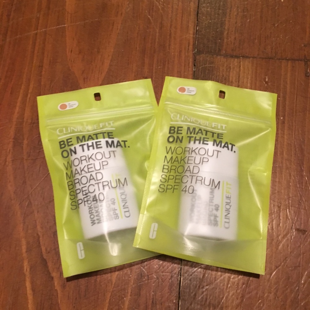 Clinique FIT Medium/Deep Discontinued Line